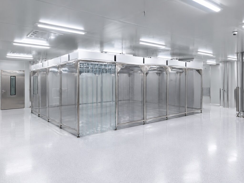 Softwall Cleanroom | YOUTH Cleanroom 6